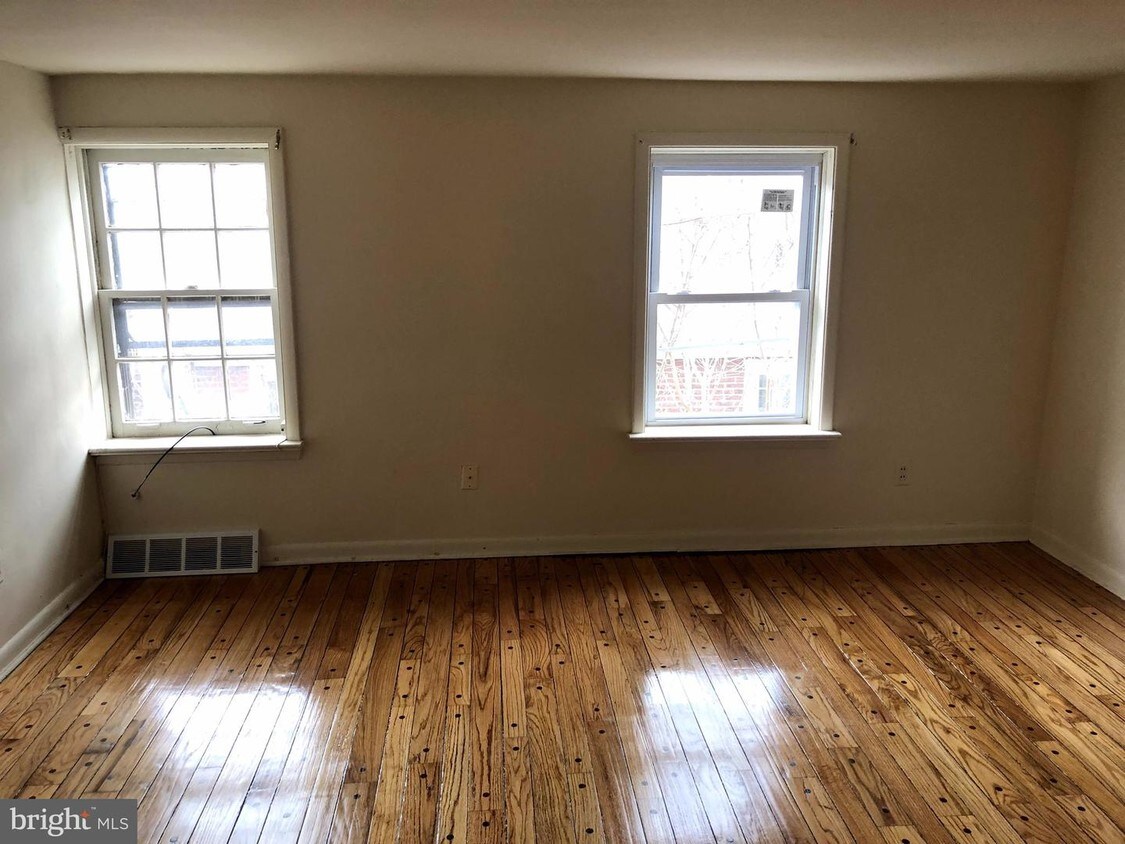 Primary Photo - 314 N 39th St