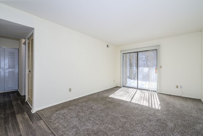 Interior Photo - Oak Forest Apartments