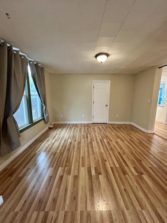 Foto del edificio - 625 Rudd Ave