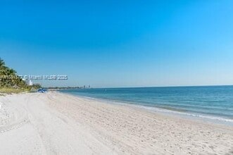 Building Photo - 609 Ocean Dr