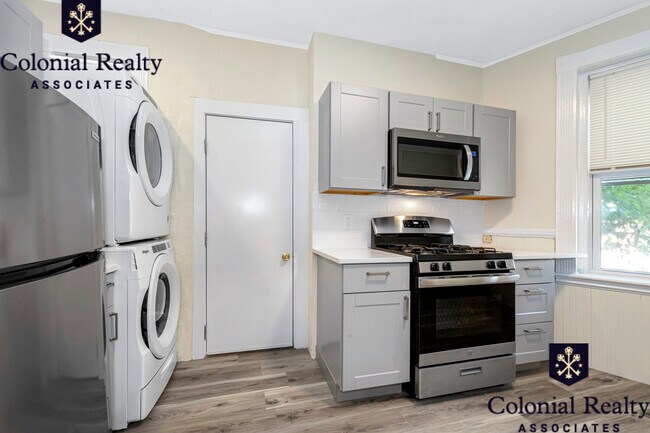 Foto del edificio - 44 Brackett St