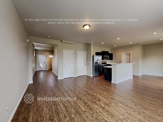 Building Photo - 19431 21st Ave Ct E