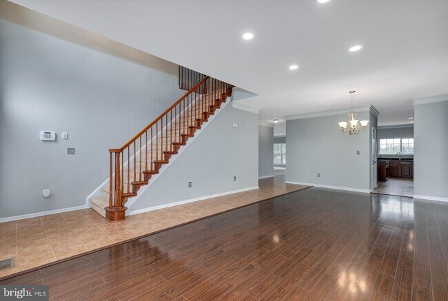 Building Photo - 2301 Blue Spruce Dr
