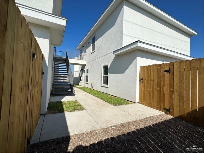 Foto del edificio - 209 Rafael St