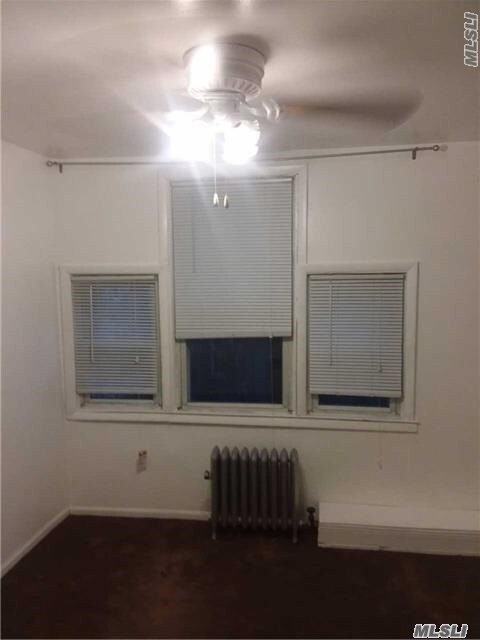 Building Photo - 106-28 Ditmars Blvd