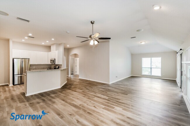 Foto del edificio - 420 Heather Park Ln