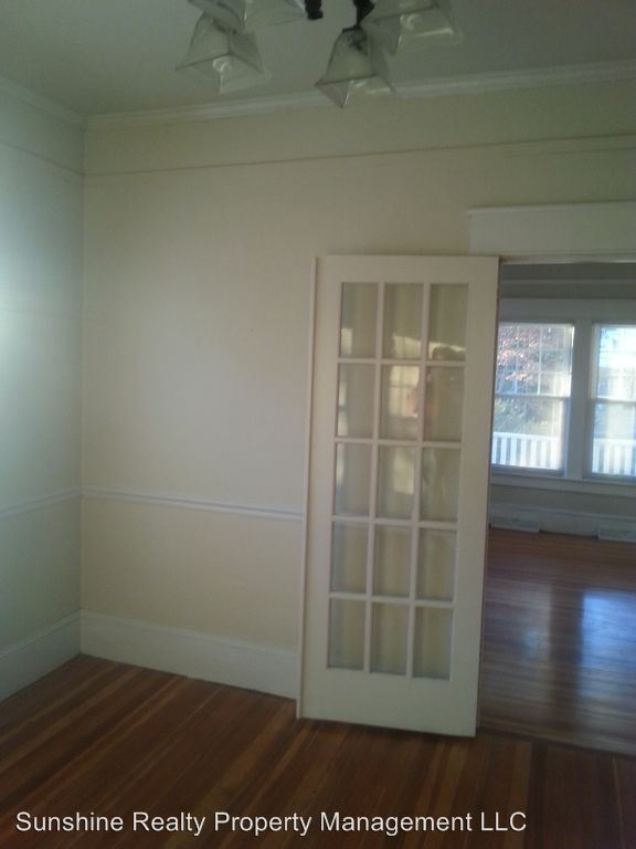 Building Photo - 204 N Wilba Rd