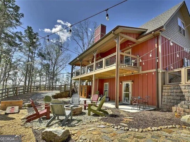 Building Photo - 517 Monet Dr