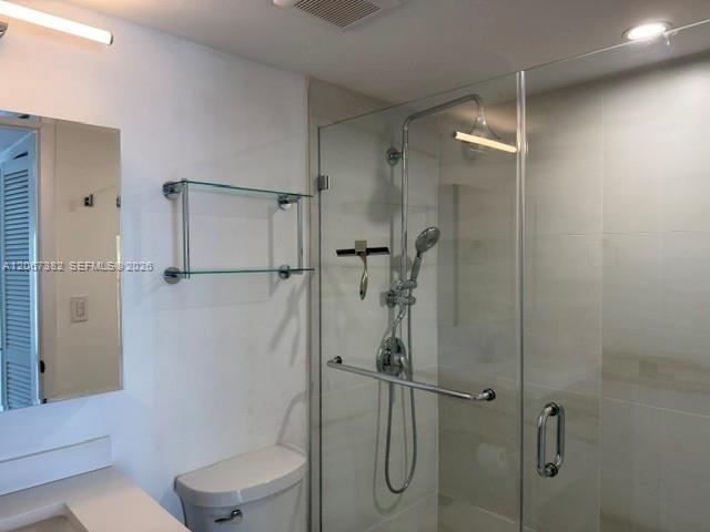 Building Photo - 540 Brickell Key Dr