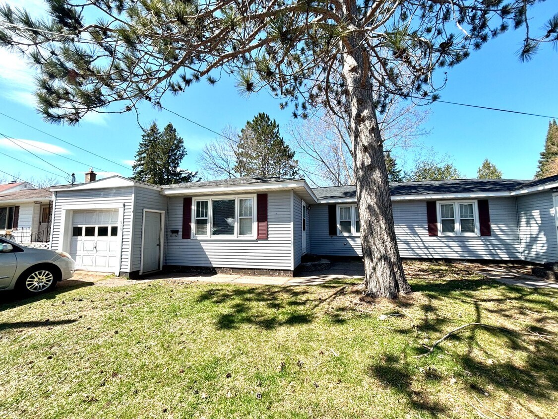 Foto principal - 919 Nightingale St