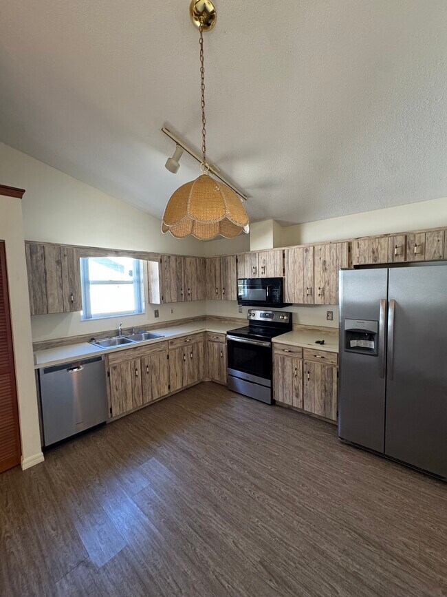 Foto del edificio - 3554 Irish Ln