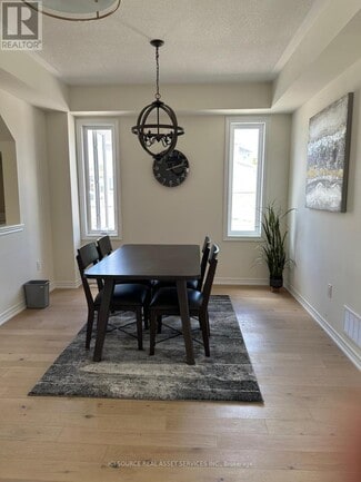 Building Photo - 648 Lemay Grv