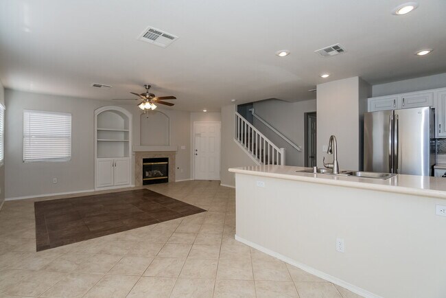 Foto del edificio - 530 Eresma St