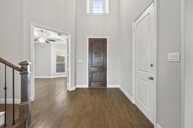 Building Photo - 605 Emerson Dr