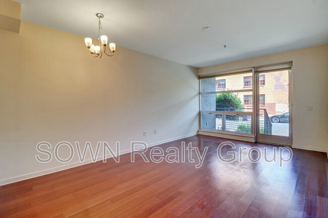 Building Photo - 1007 41st St