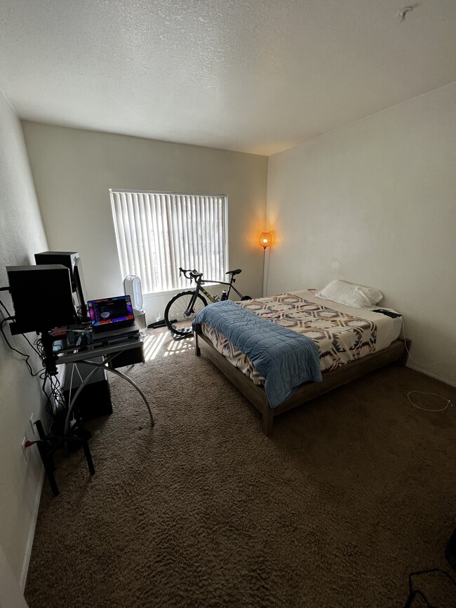 Foto del edificio - 2075 E Pinnacle Terrace Way