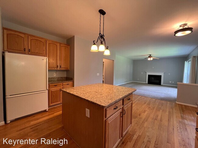 Foto del edificio - 4 br, 2.5 bath House - 605 Middle Bridge Rd