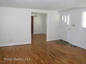 Foto del edificio - 140 Queens Creek Rd