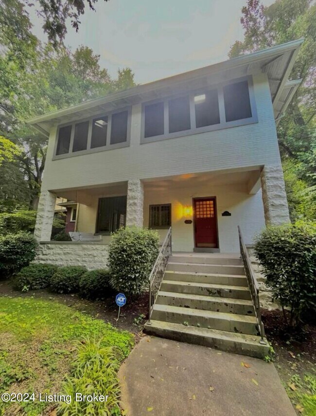 Building Photo - 2541 Cherokee Pkwy