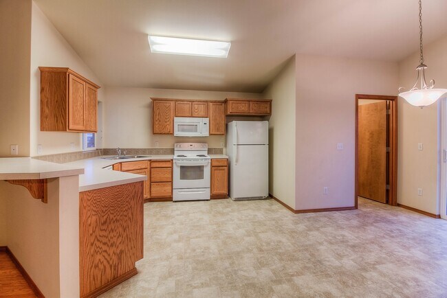 Foto del edificio - Cottonwood Grove 1003 S 91st