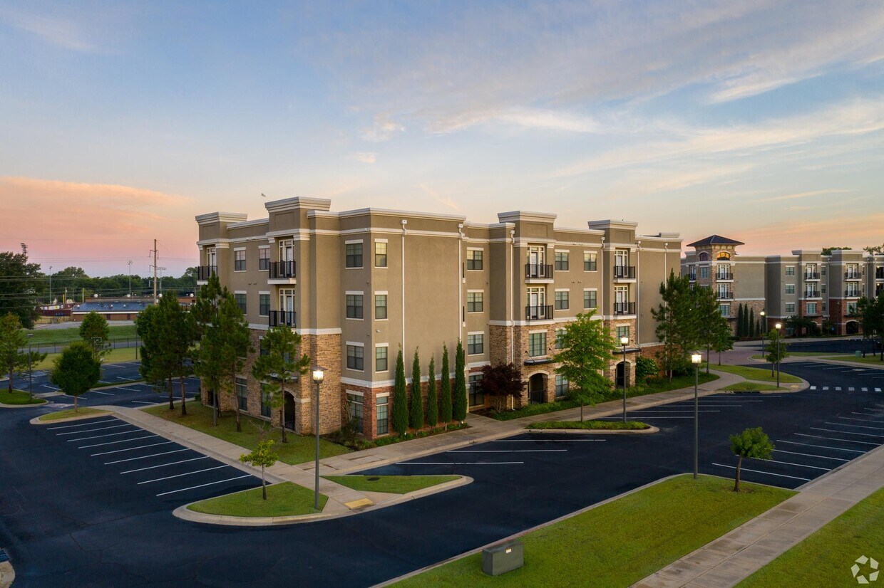 Riverwalk Apartments Apartments in Jenks, OK