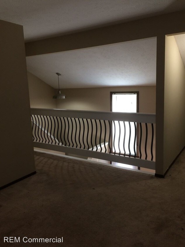 Foto del edificio - 526-530 Tallmadge Rd