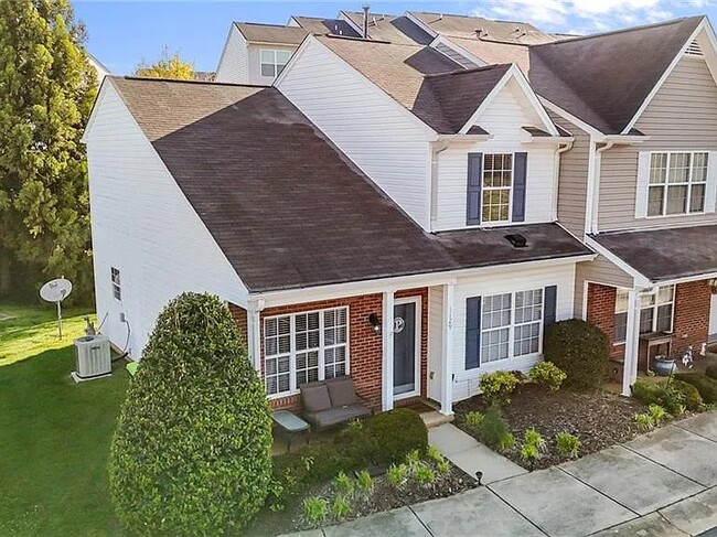 Building Photo - 1129 Brooksridge Way