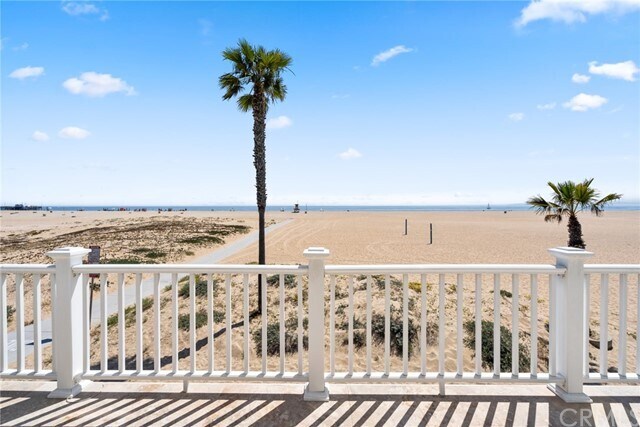 Building Photo - 218 E Oceanfront