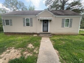 Building Photo - 131 Grandview Cir