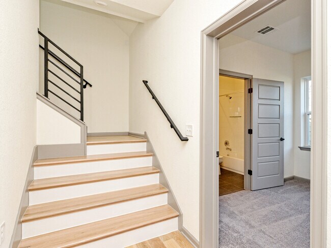 Foto del edificio - 1400 Waterloo Shore Ln