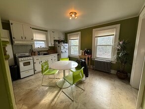 Building Photo - 30 Camp St