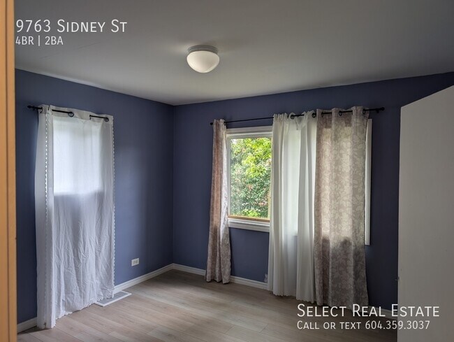 Photo du bâtiment - 9763 Sidney St
