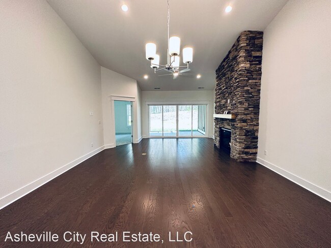 Building Photo - 3 br, 2 bath House - 29 Cozy Cottage Way
