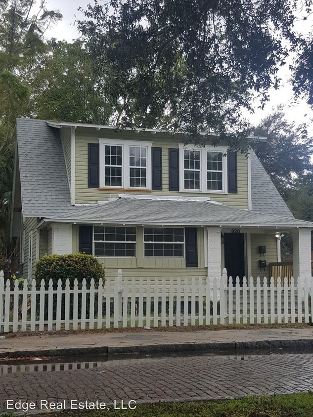 Primary Photo - 920 9th Ave S