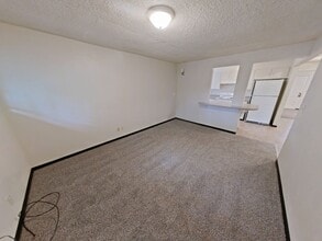 Building Photo - 1747 Hilyard St