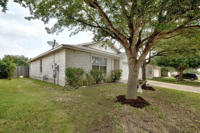 Foto del edificio - 117 Pheasant Trail