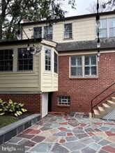 Building Photo - 5303 Glenwood Rd