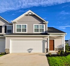 Building Photo - 1210 Ayla Ave