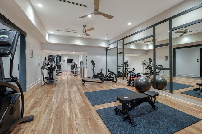 Foto del edificio - 23651 Havelock Walk Ter