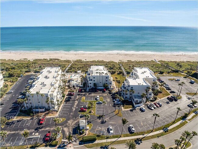 Foto del edificio - 8600 Ridgewood Ave