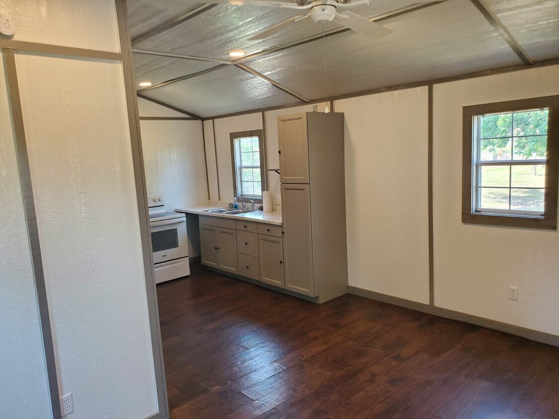 Building Photo - 27843 S 623 Ct