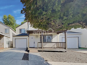 Building Photo - 16961 SW Cashew Way