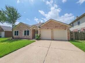 Building Photo - 16807 Sussex Dr