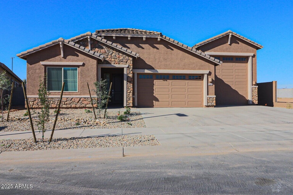 Foto principal - 24202 N 170th Ln