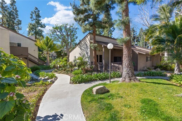 Primary Photo - 1360 Cabrillo Park Dr