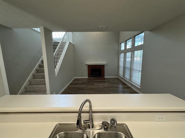 Building Photo - 10205 Long Rifle Dr