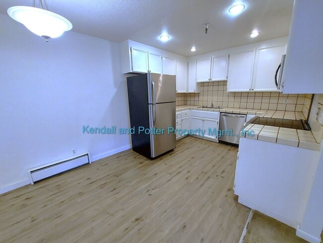 Foto del edificio - Large Updated 2 Bedroom Condo In Watsonville!