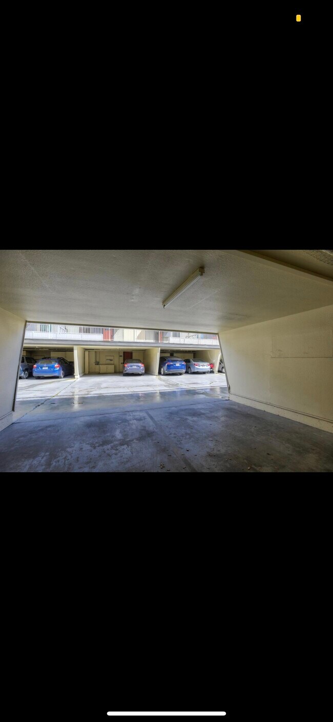 2 Parking spaces - 6102 Admiralty Ln