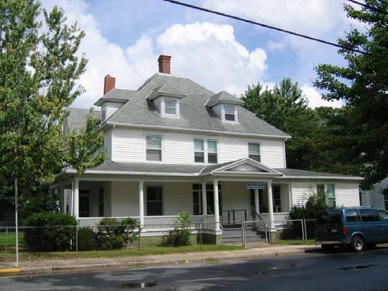 Primary Photo - 709 Church St