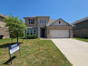 Building Photo - 901 Earp Dr